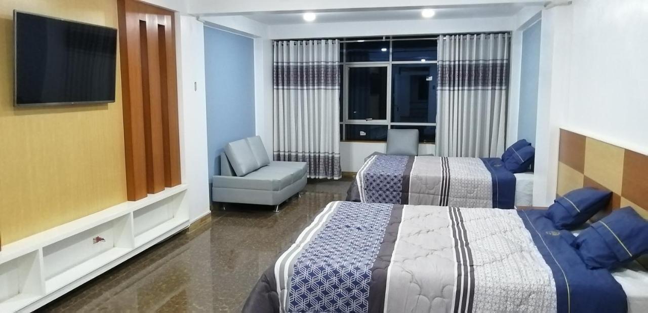 San Isidro Grand Hotel Gobernadora Ngoại thất bức ảnh